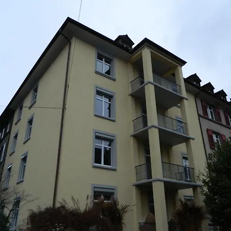 Apartment Rent A Delsbergerallee - Self Check-in
