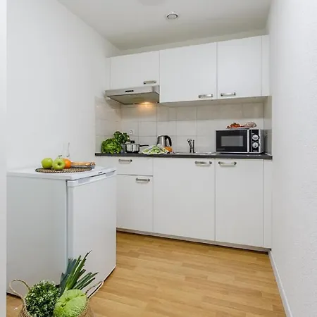 Rent A Delsbergerallee - Self Check-in Apartman Bázel