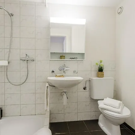 Rent A Delsbergerallee - Self Check-in